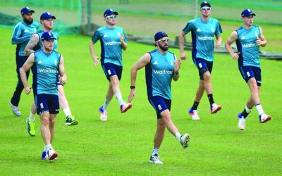 কঠোর অনুশীলনে ইংল্যান্ড
