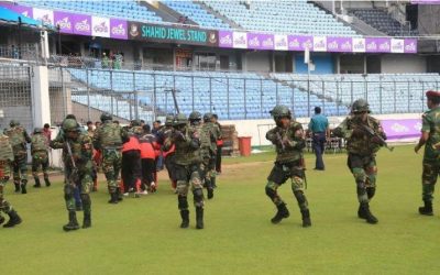 স্টেডিয়ামে সেনাবাহিনীর বিশেষ মহড়া