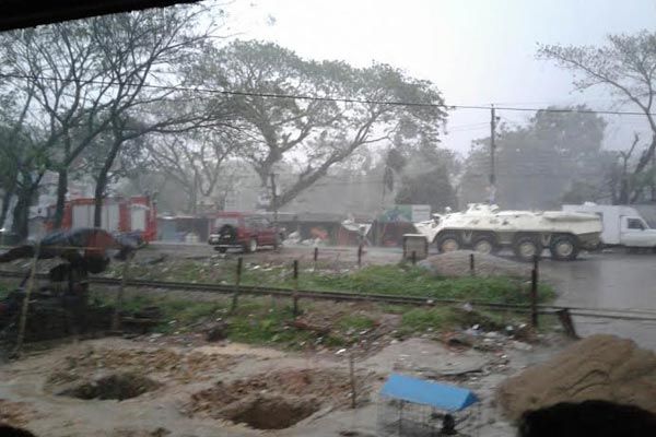 আতিয়া মহল থেকে নারী ও শিশুসহ ৭৬ জন উদ্ধার