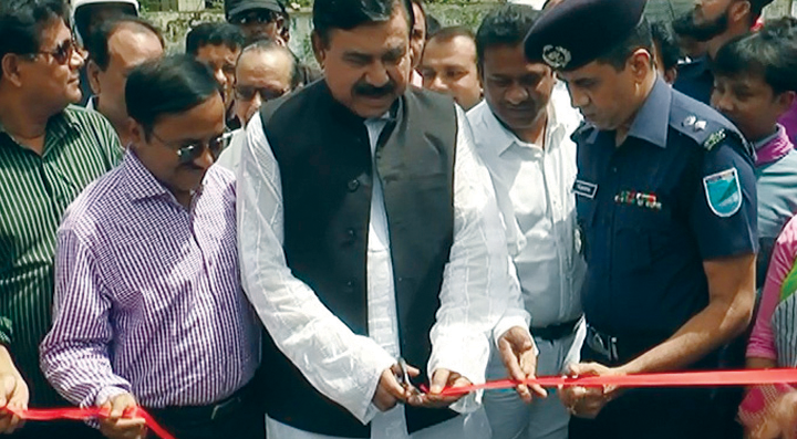ঈদে লঞ্চে অতিরিক্ত যাত্রী উঠানো হবে না : নৌমন্ত্রী