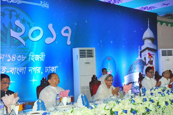 বিচারপতি-কূটনীতিকদের সম্মানে প্রধানমন্ত্রীর ইফতার