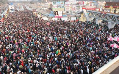 বাণিজ্য মেলার শেষ সপ্তাহে জনস্রোত