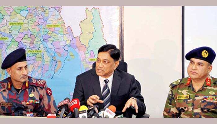 পুলিশ, র‌্যাব ও বিজিবি ব্যর্থ হলে সশস্ত্রবাহিনী কাজ করবে: ইসি শাহাদাত