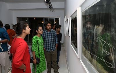 ‘নুড়ি ও কণা’ শিরোনামে আলিয়ঁস ফ্রঁসেজে চিত্রকর্ম প্রদর্শনী