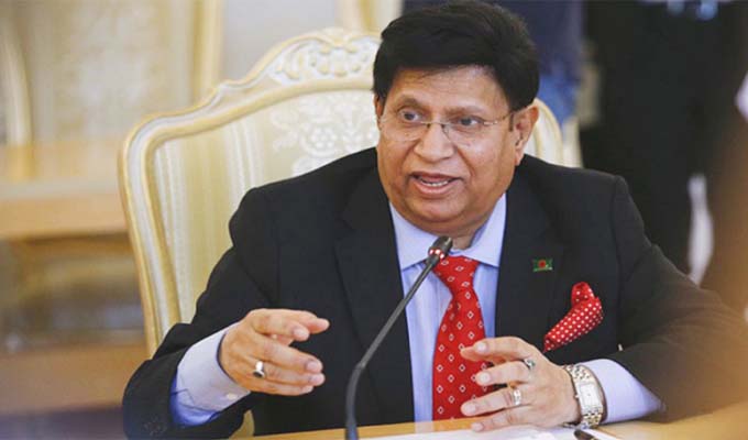 যুক্তরাষ্ট্রে পোশাক রফতানিতে শুল্কমুক্ত সুবিধা চায় বাংলাদেশ