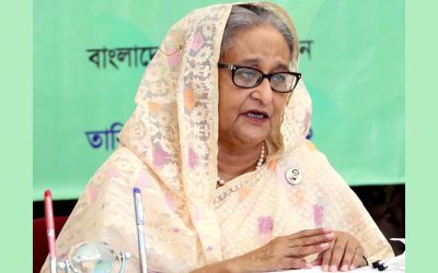 করোনাভাইরাস থেকে মানুষকে বাঁচাতে আরও কঠোর পদক্ষেপ নিতে হবে