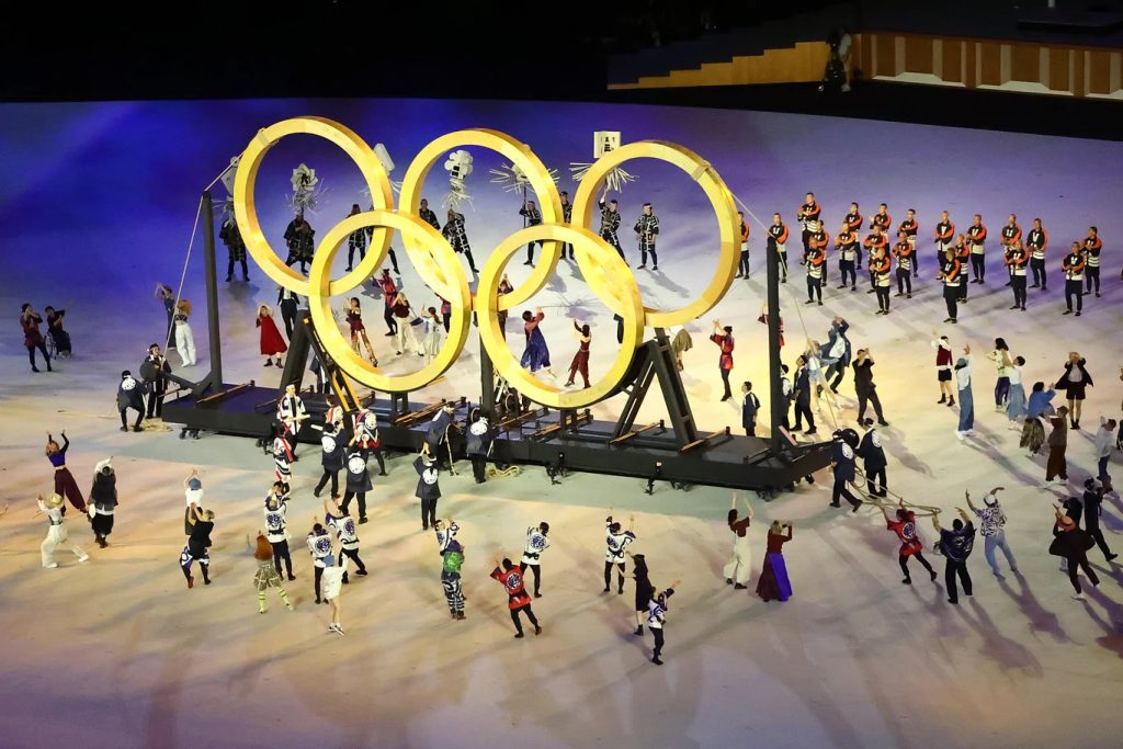 টোকিও অলিম্পিকের উদ্বোধন ছবিতে